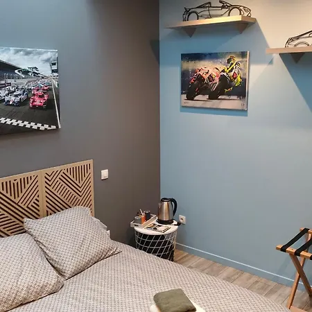 فندق مبيت وإفطار Chambre Privative - Loft1 Descartes لو مان