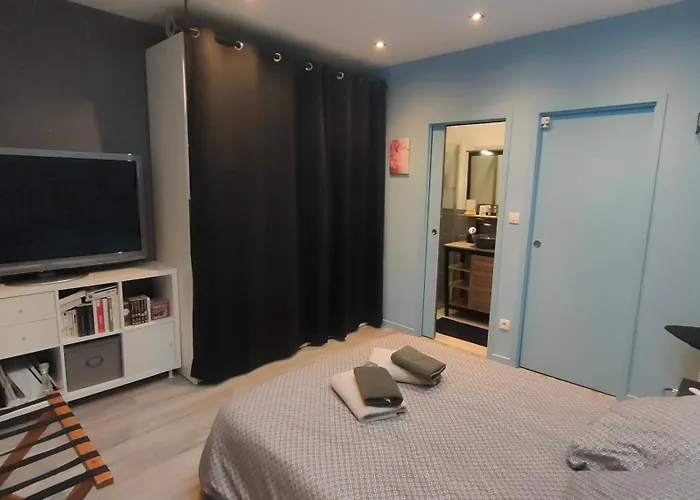 Alojamento de Acomodação e Pequeno-almoço Loft Descartes Le Mans